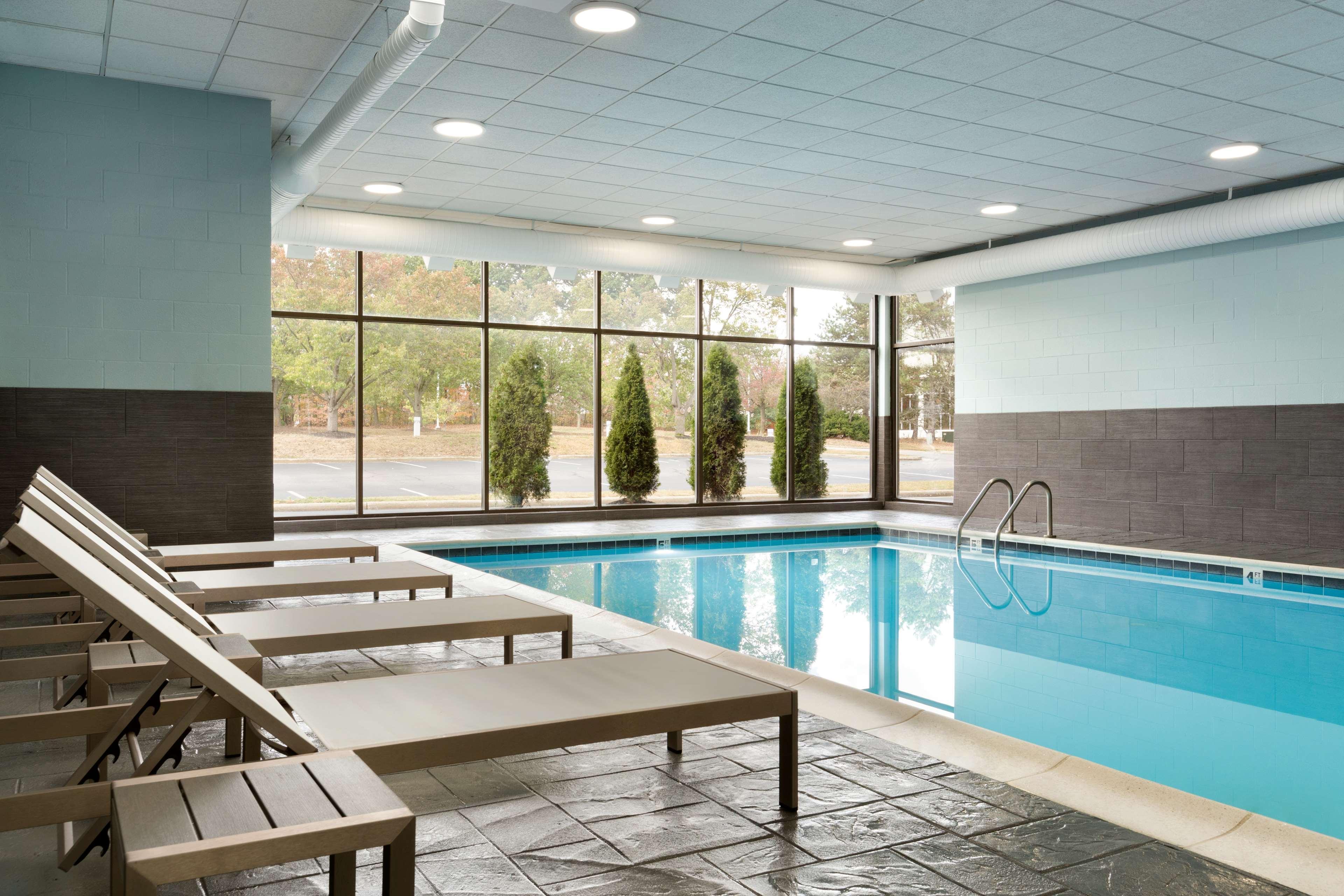 Radisson Akron-Fairlawn Copley Montrose 외부 사진